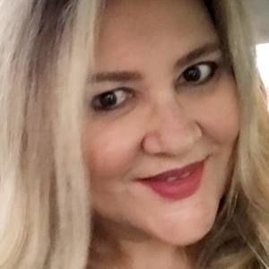 Meet your Posher, Roseana